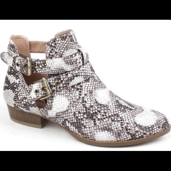 ANIMAL PRINT BOOTIE - Picture 5 of 5